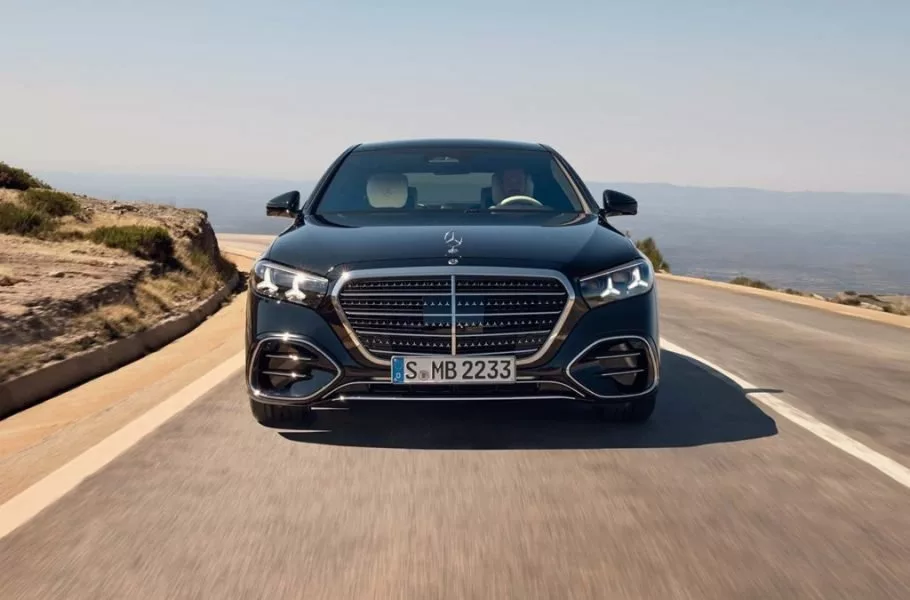 0 تا 100 بنز اس جدید : نسل جدید مرسدس ‌بنز کلاس S‌ معرفی شد؛ موتور V8 با شتاب زیر ۴ ثانیه