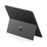 تبلت هیبریدی 13 اینچی مایکروسافت Surface Pro 10 با پردازنده Intel Core Ultra 7 165U، حافظه 512 گیگابایت، رم 16 گیگابایت، نمایشگر PixelSense Flow و صفحه نمایش 120 هرتز، سیستم عامل Windows 11 Pro، همراه با کیبورد Surface Pro Copilot و قلم Slim Pen 2 - تصویر 3