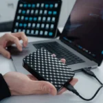 هارد اکسترنال ورباتیم مدل Store 'n' Go ظرفیت دو ترابایت دارای رابط USB Type-A 3.0