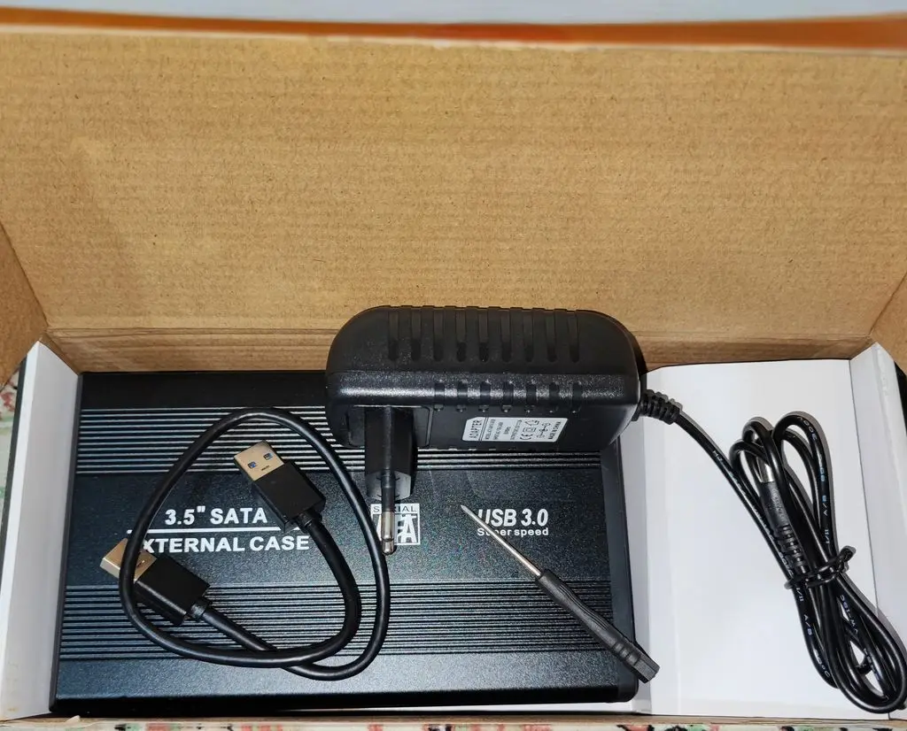 باکس هارد ۳.۵ اینچی مدل MOBLE DISK SATA USB2.0